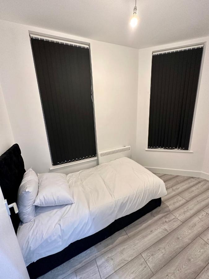 Luton Town Centre Apartment Dış mekan fotoğraf